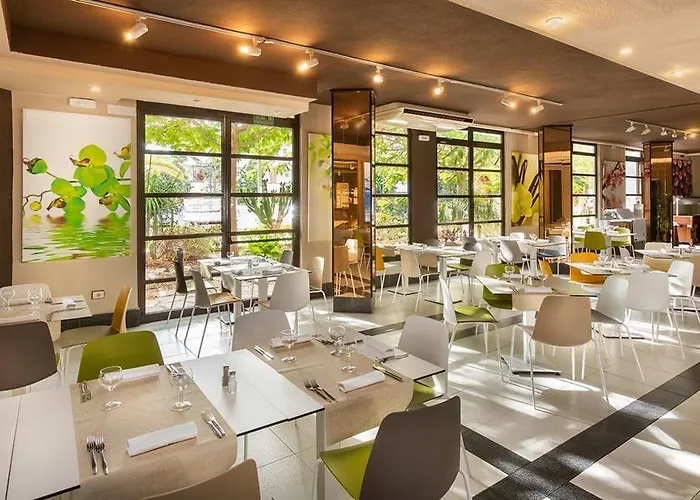 Aguamar لوس كريستيانوس